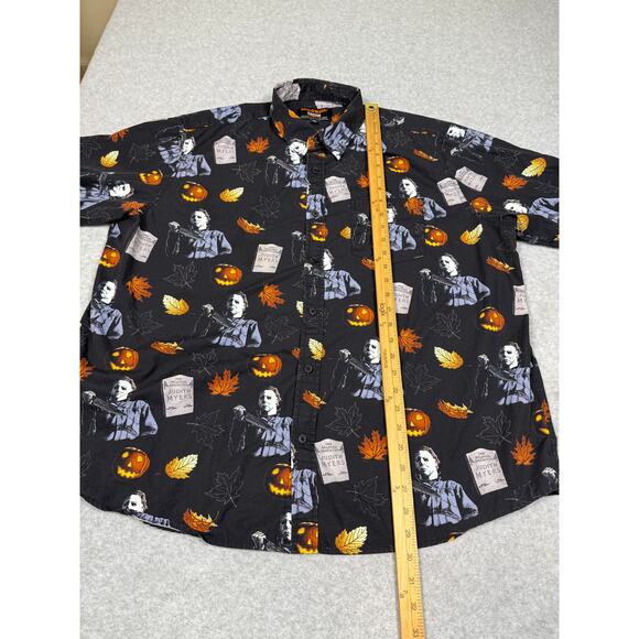 Middle of Beyond Mens Size 2XL Halloween Michael Myers Button Up Shirt - Picture 5 of 8